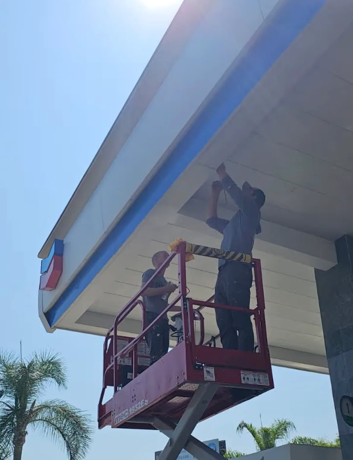 Completed gas station canopy repair by Higher Level Roofing
