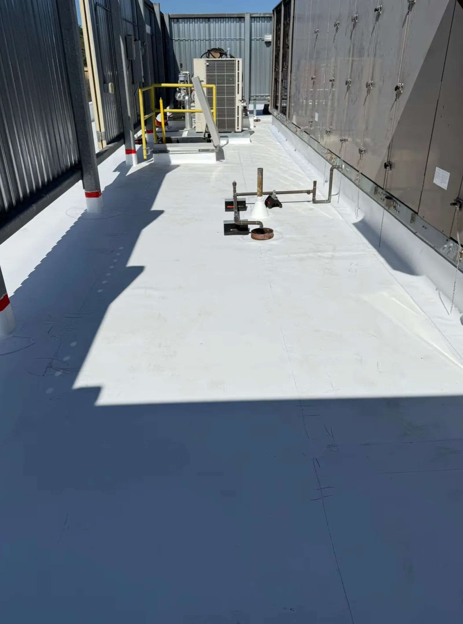Single-ply TPO roofing project in Sacramento, CA