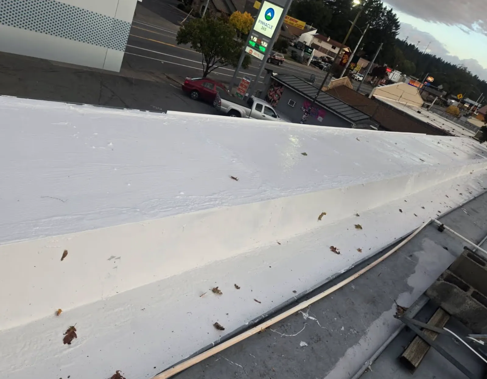 Commercial roof coating surface preparation and application in El Dorado County